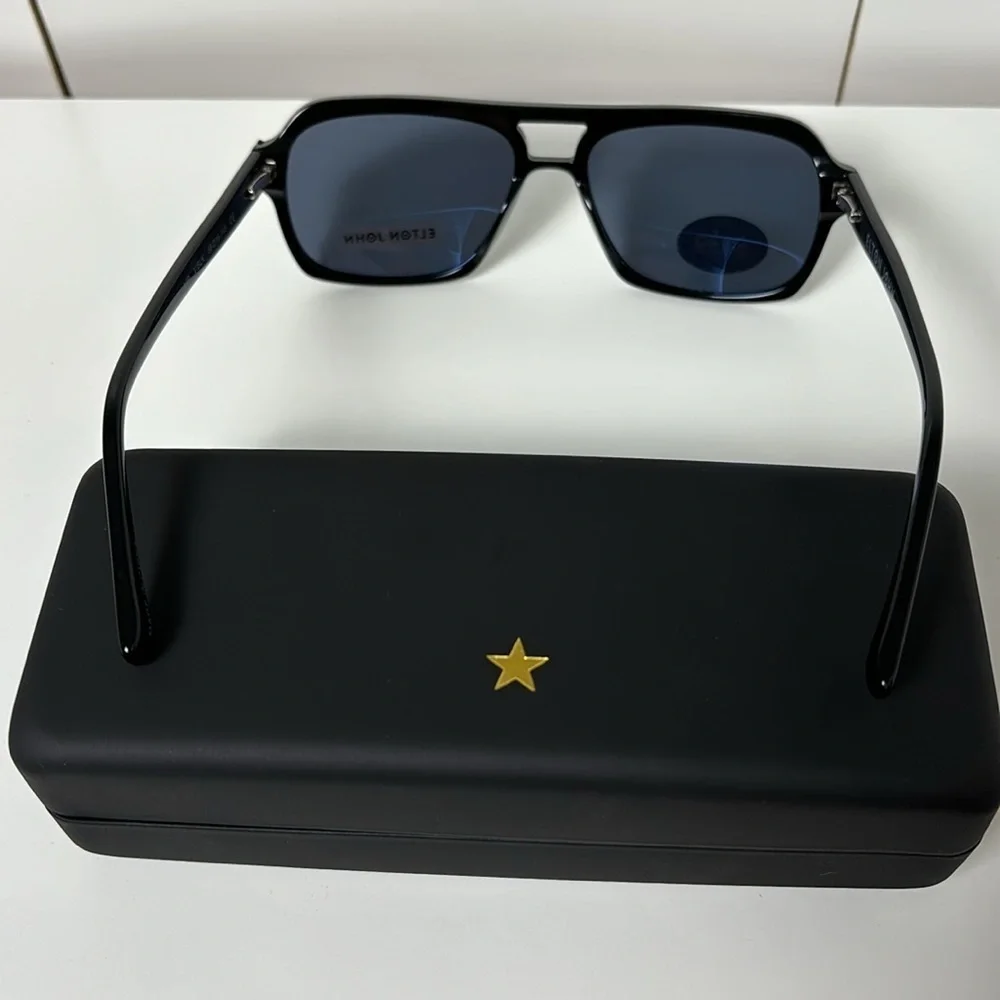 ☀️NWT Elton John Sunglasses